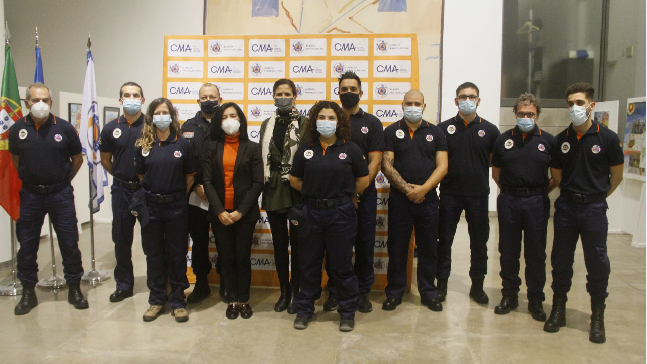 Voluntários da Proteção Civil com mais de 10 elementos