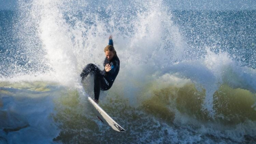 Surfista caparicana representa Portugal no Mundial de Juniores